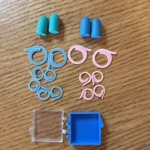 Bundle of Knitting Point Protectors and Stitch Markers (18 pieces total)